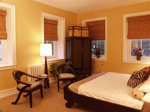 The National Hotel Frenchtown Esterno foto
