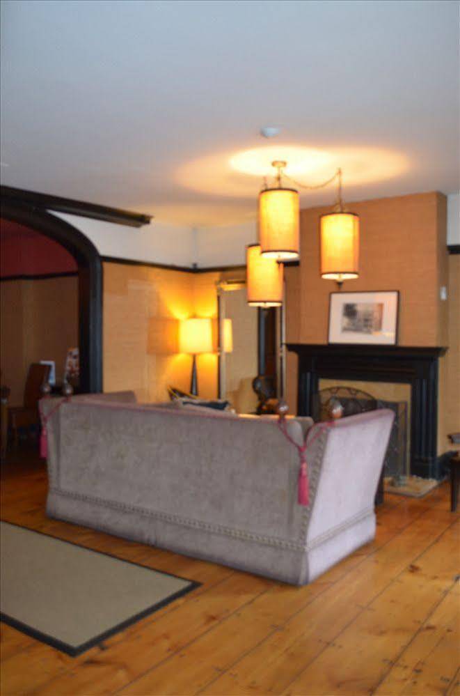 The National Hotel Frenchtown Esterno foto